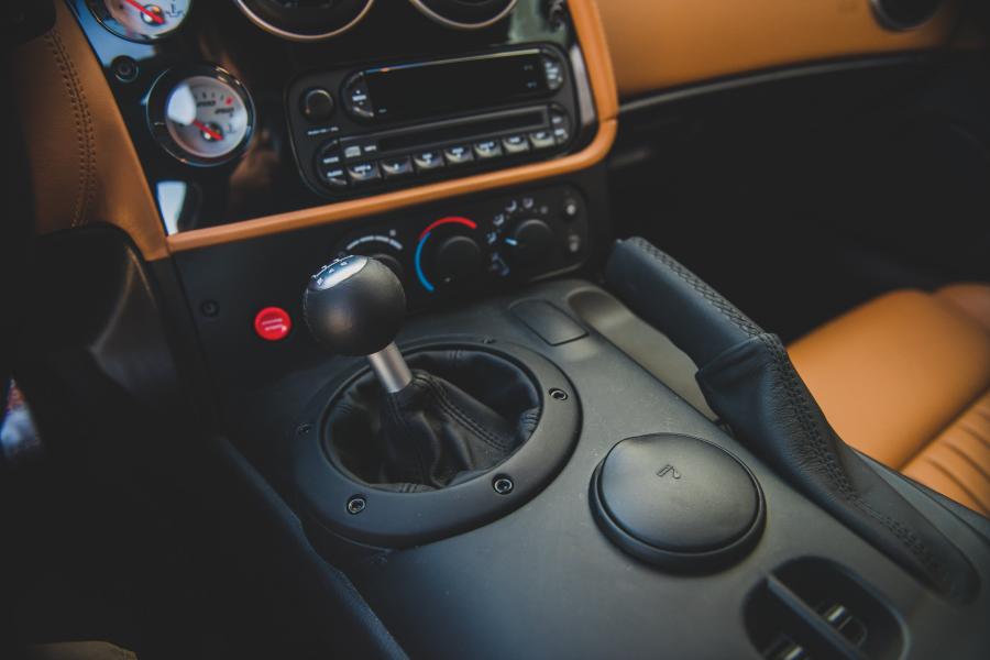 Детали интерьера Alfa Romeo TZ3 Stradale (06) 2012 года  (фото 4 из 35)